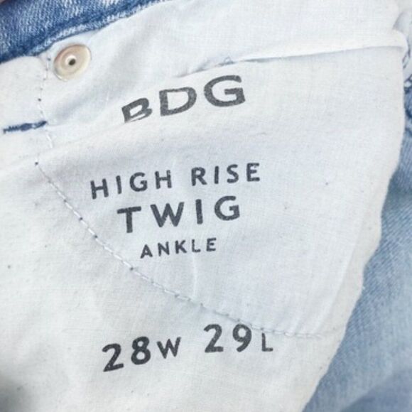 BDG | High Rise Twig Ankle Jeans Size 28 - Picture 6 of 6